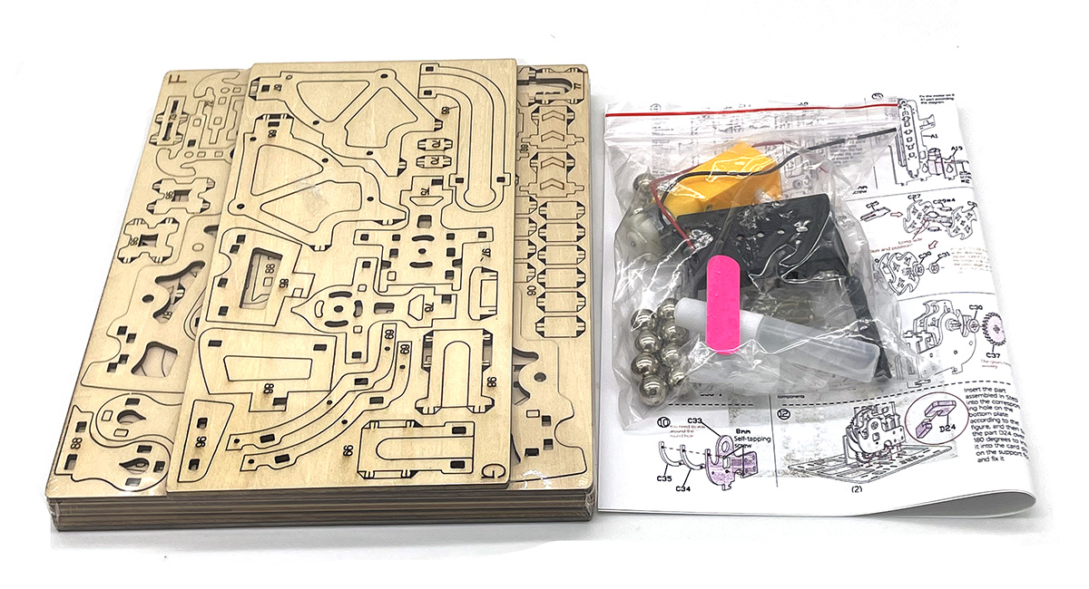 T-B2.1 TOY1153-005 Wooden 3D Puzzle Marble Track