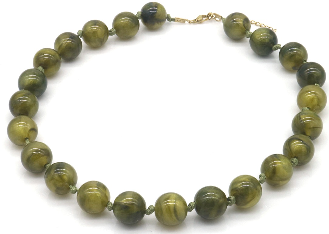 D-A22.2 N2582-017-2 Necklace with Acrylic Beads 47-55cm Green