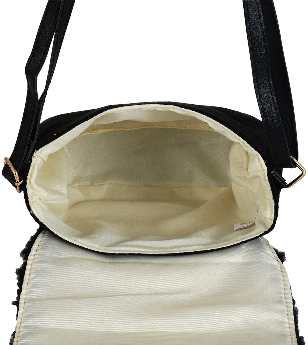 Q-H8.2  BAG1021-031-3 Shoulder Bag Teddy 21x16cm Black