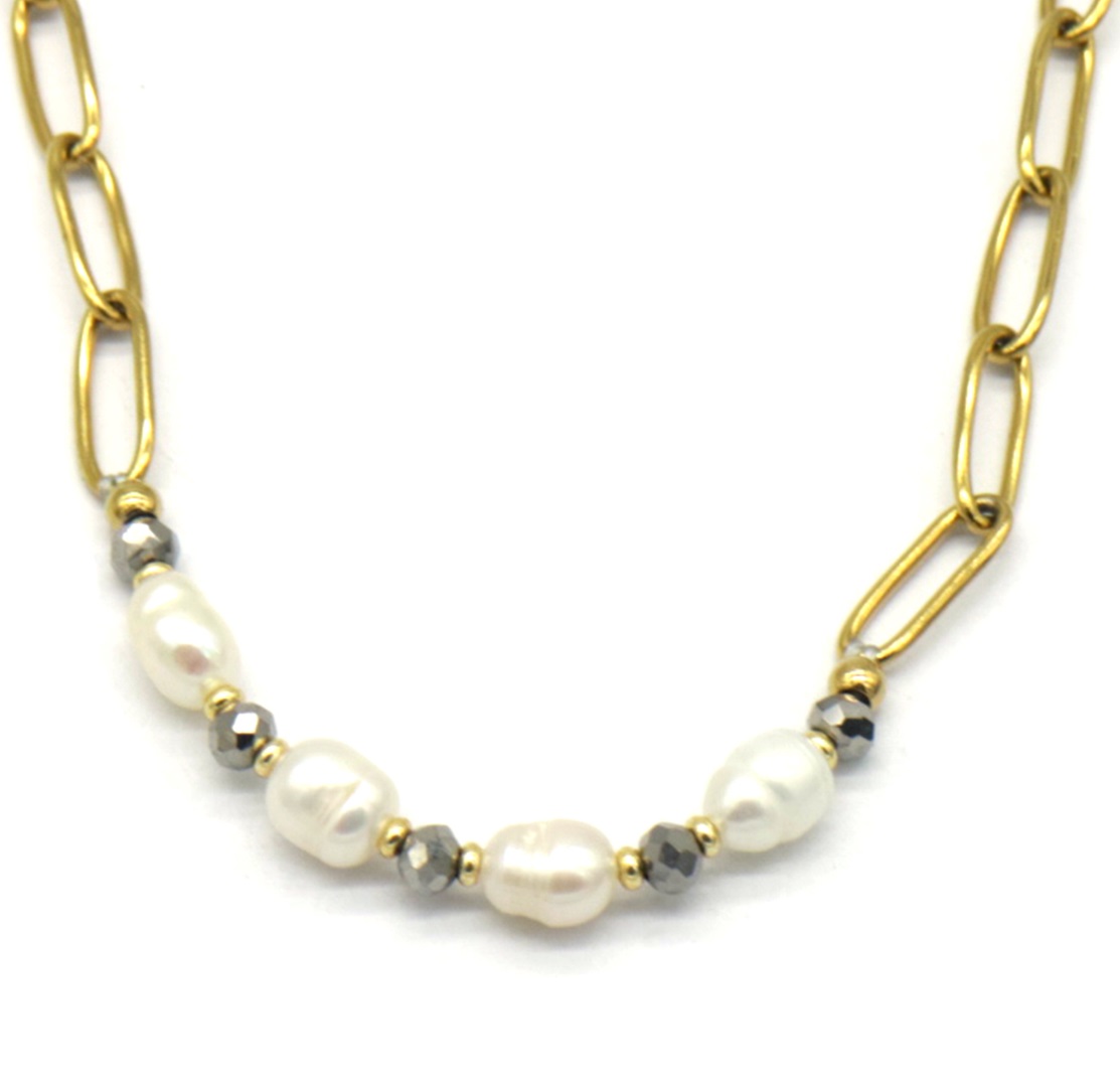 E-D8.3 NA221-111G S. Steel Neckalce Glass Beads -Freshwater Pearls